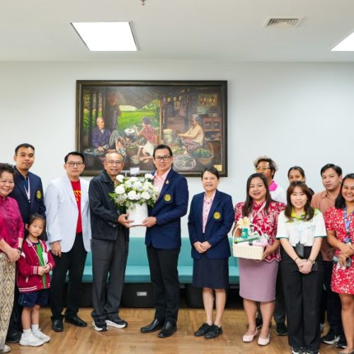 คณะแพทยศาสตร์ ร่วมแสดงความยินดีแก่ รองศาสตราจารย์ ดร.วันชัย ปลื้มภาณุภัทร เนื่องในโอกาสได้รับอนุมัติดำรงตำแหน่ง “คณบดีคณะวิทยาศาสตร์ “